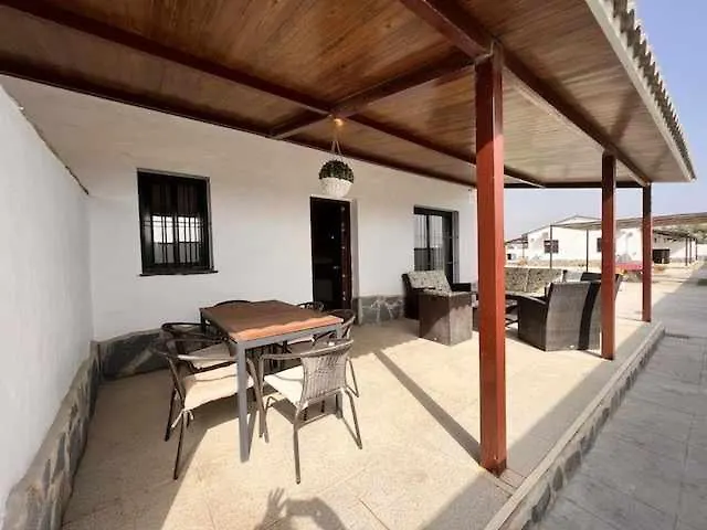 Homestay Casa Adosadas Dos Dormitorios Piscina Compartida El Palmar  Spain