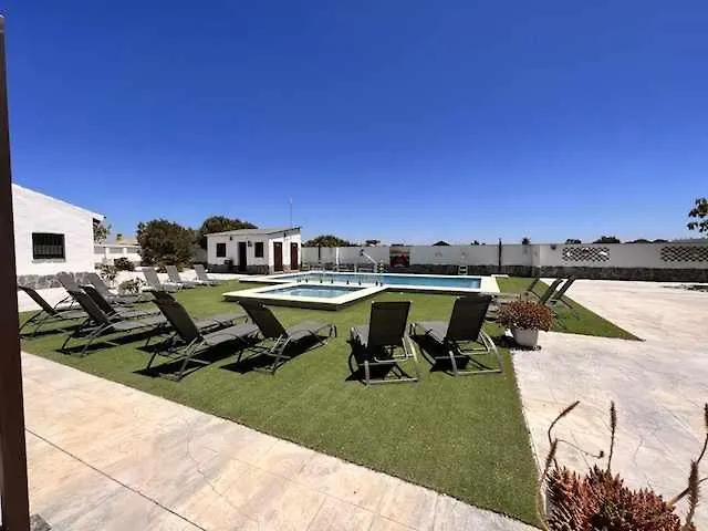 Homestay Casa Adosadas Dos Dormitorios Piscina Compartida El Palmar
